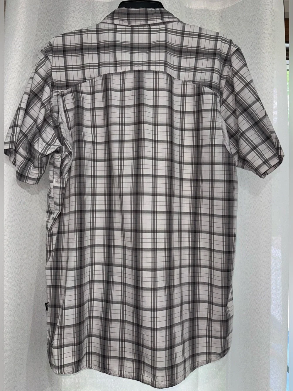 The North Face Tekware Gray Plaid Short Sleeve Hiking Shirt Men Large